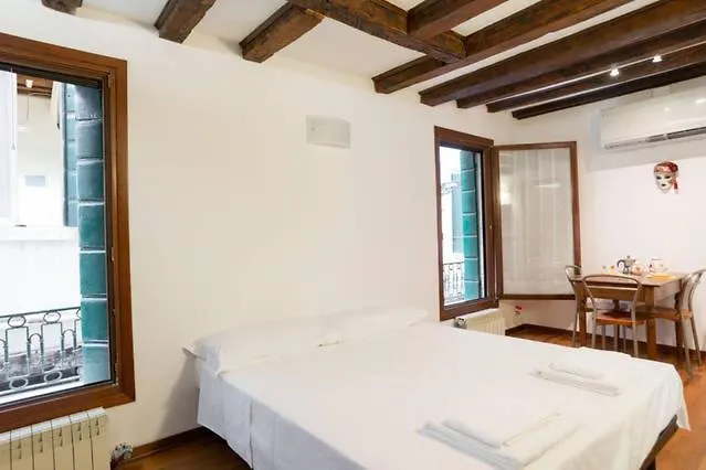 Apartment Studio In San Marco Square Venice